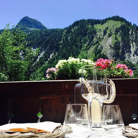 Shatush Курмайор