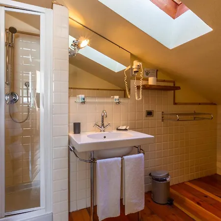 酒店 Shatush 库马约尔